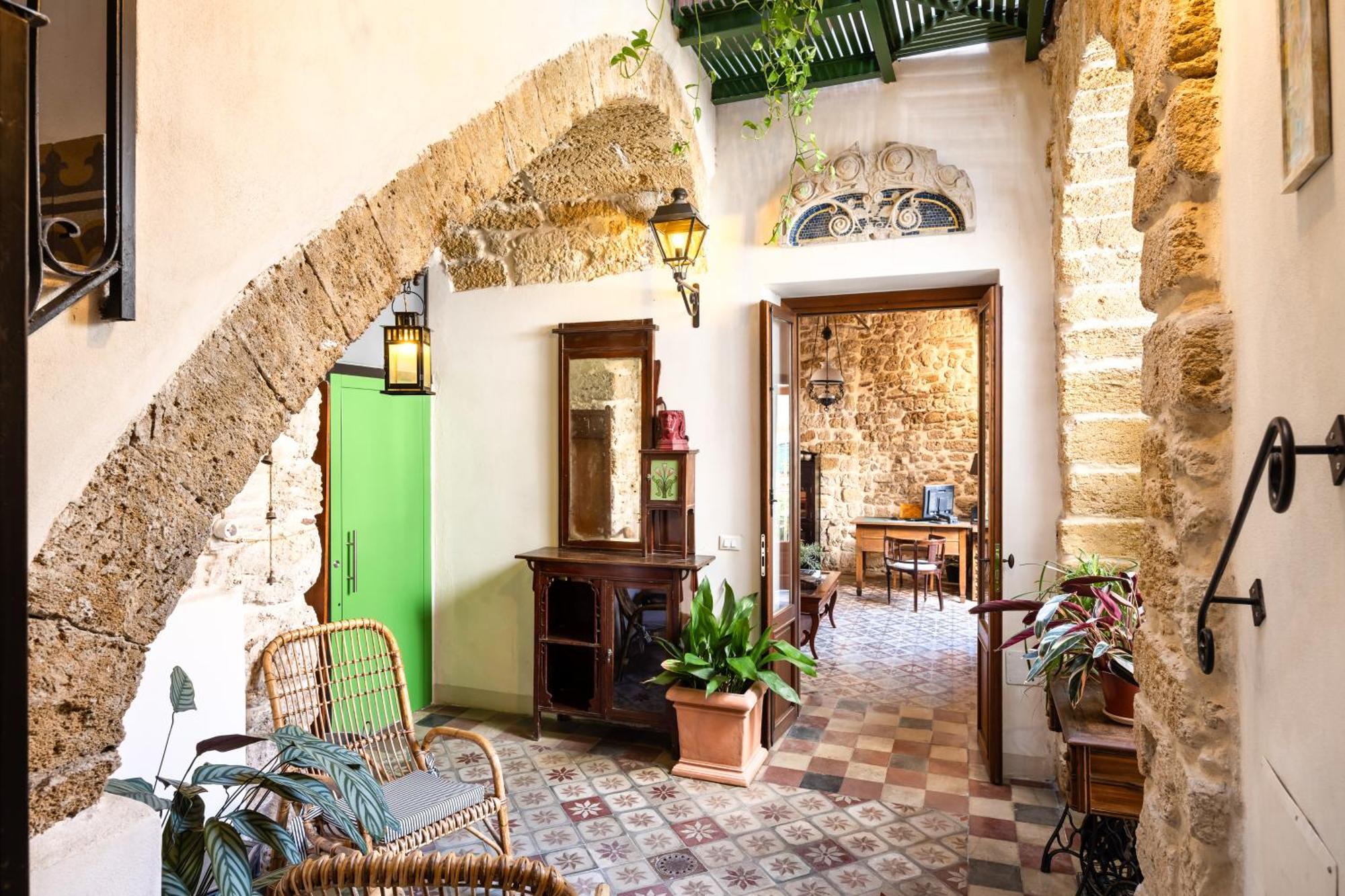Sette Fate Suites & Spa Palermo Exteriör bild